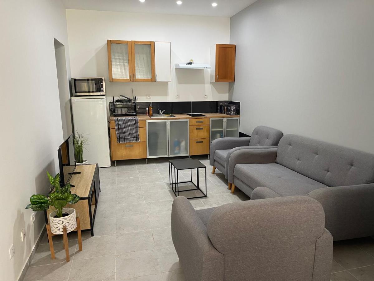 Rdc - Appartement F3 Villiers Le Bel 95 Proche De Paris Roissy Exterior photo